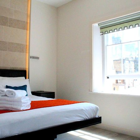 Nox Lancaster Gate Hotel London Room photo